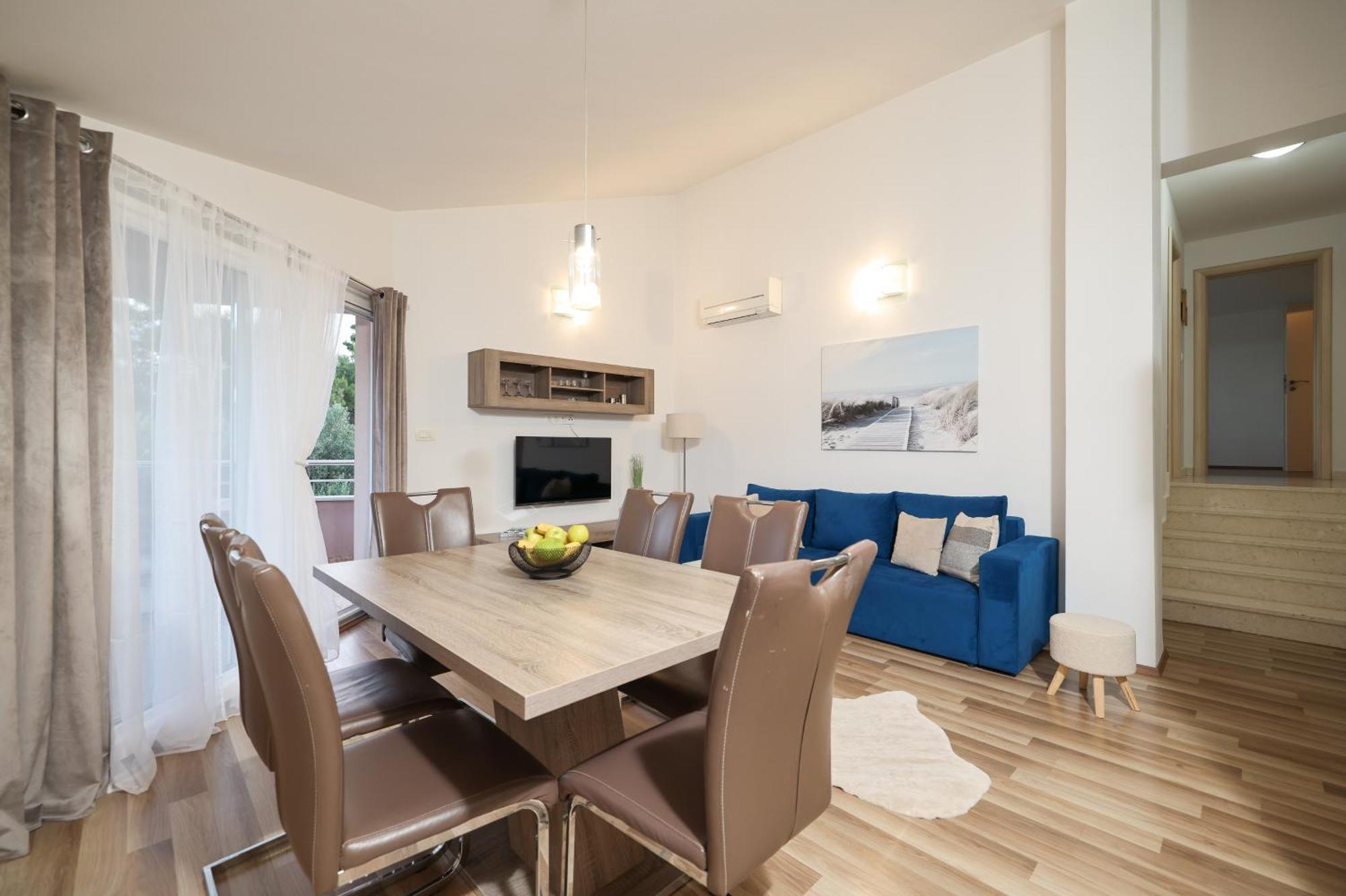 נין Apartments Anita מראה חיצוני תמונה
